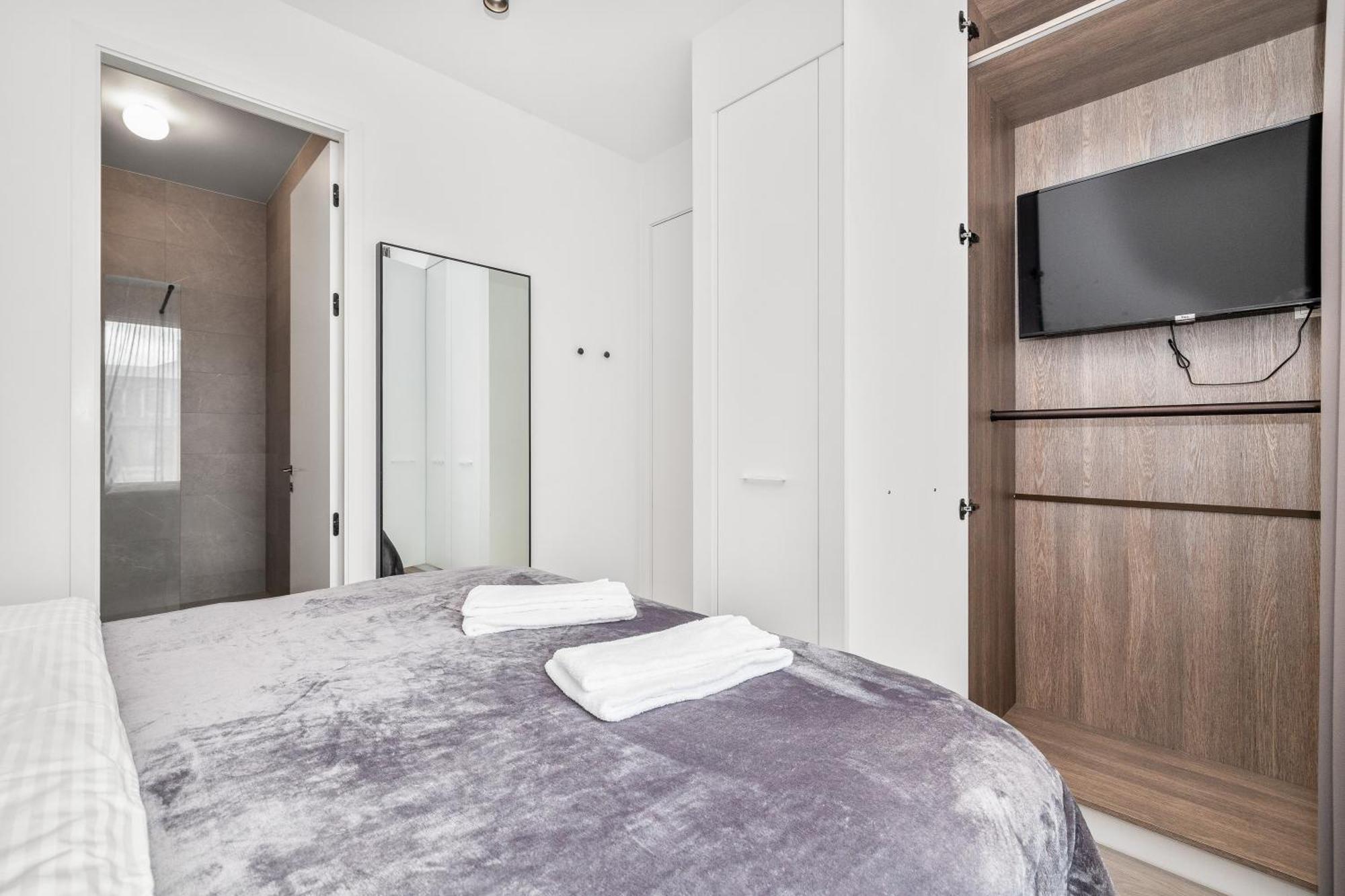 Vibrant Hafnatorg I Spacious Property With Expansive Garage Ρέυκιαβικ Εξωτερικό φωτογραφία